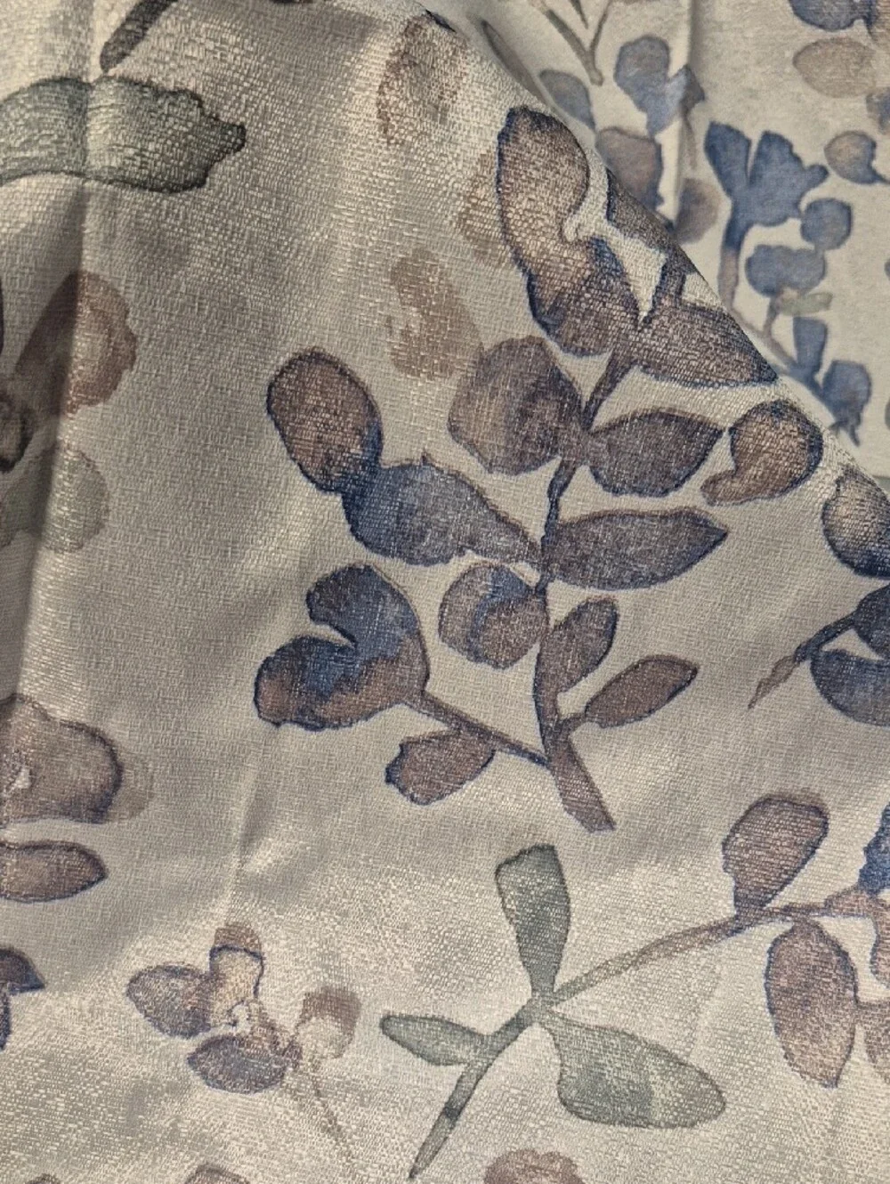 Sun Zero Room Darkening Grommet Curtains 2 Panels Gray Blue Floral